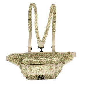 Gucci MLB Fanny & Backpack 🎒 *limited edition*